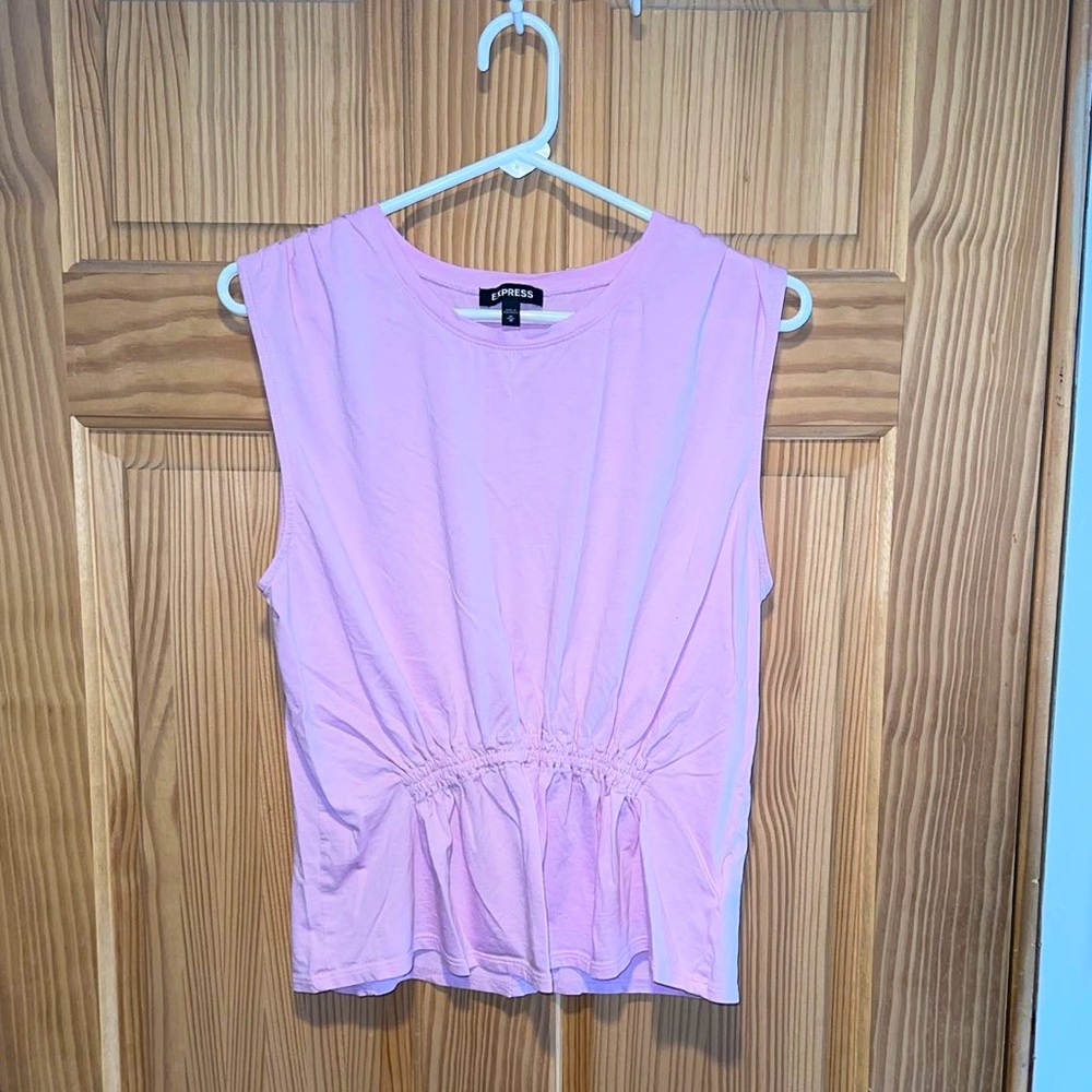 Express t-shirt
